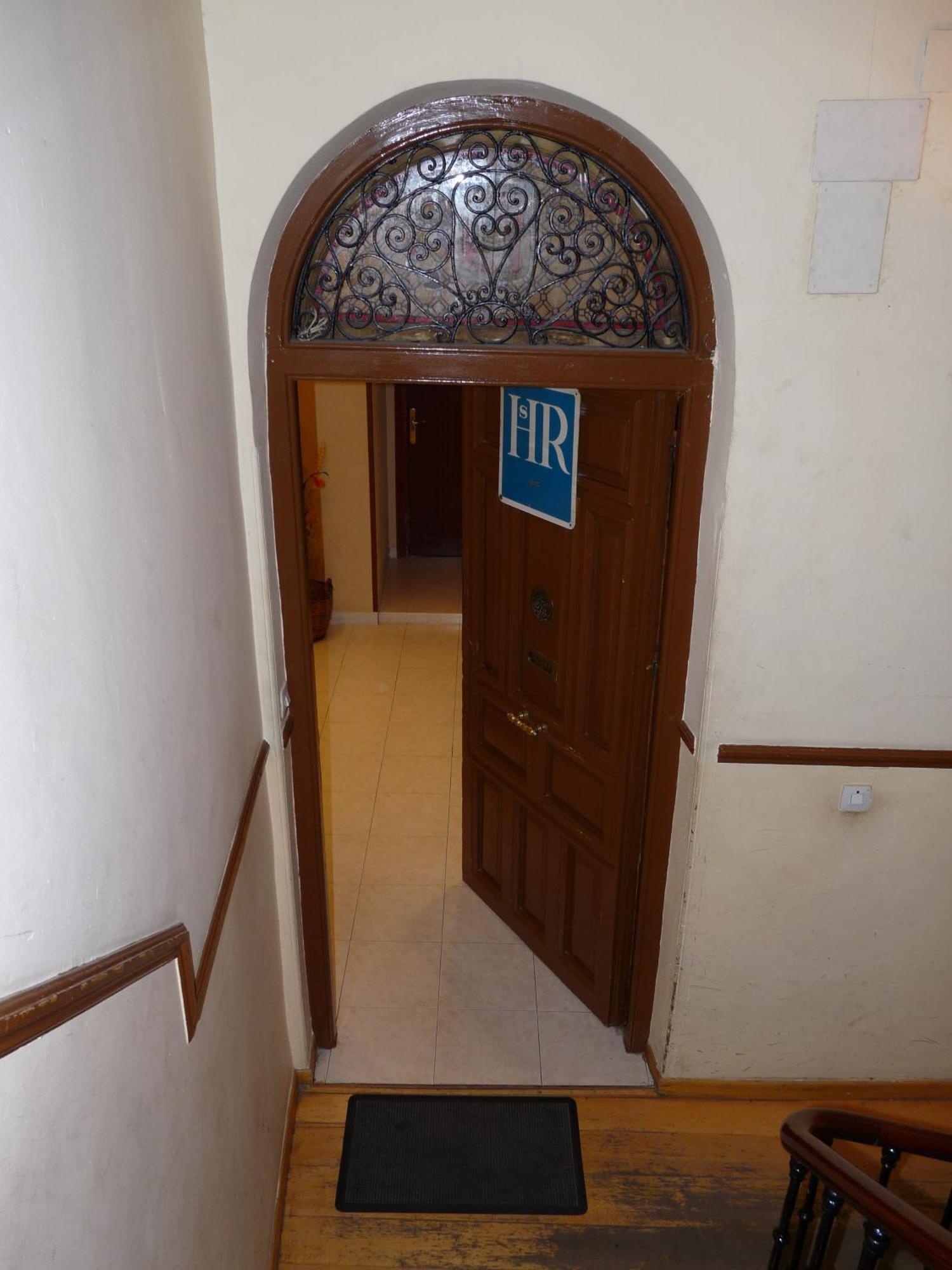 Hostal Fernandez Мадрид Экстерьер фото