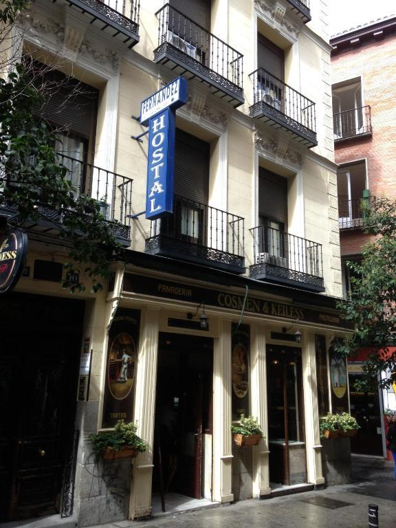Hostal Fernandez Мадрид Экстерьер фото